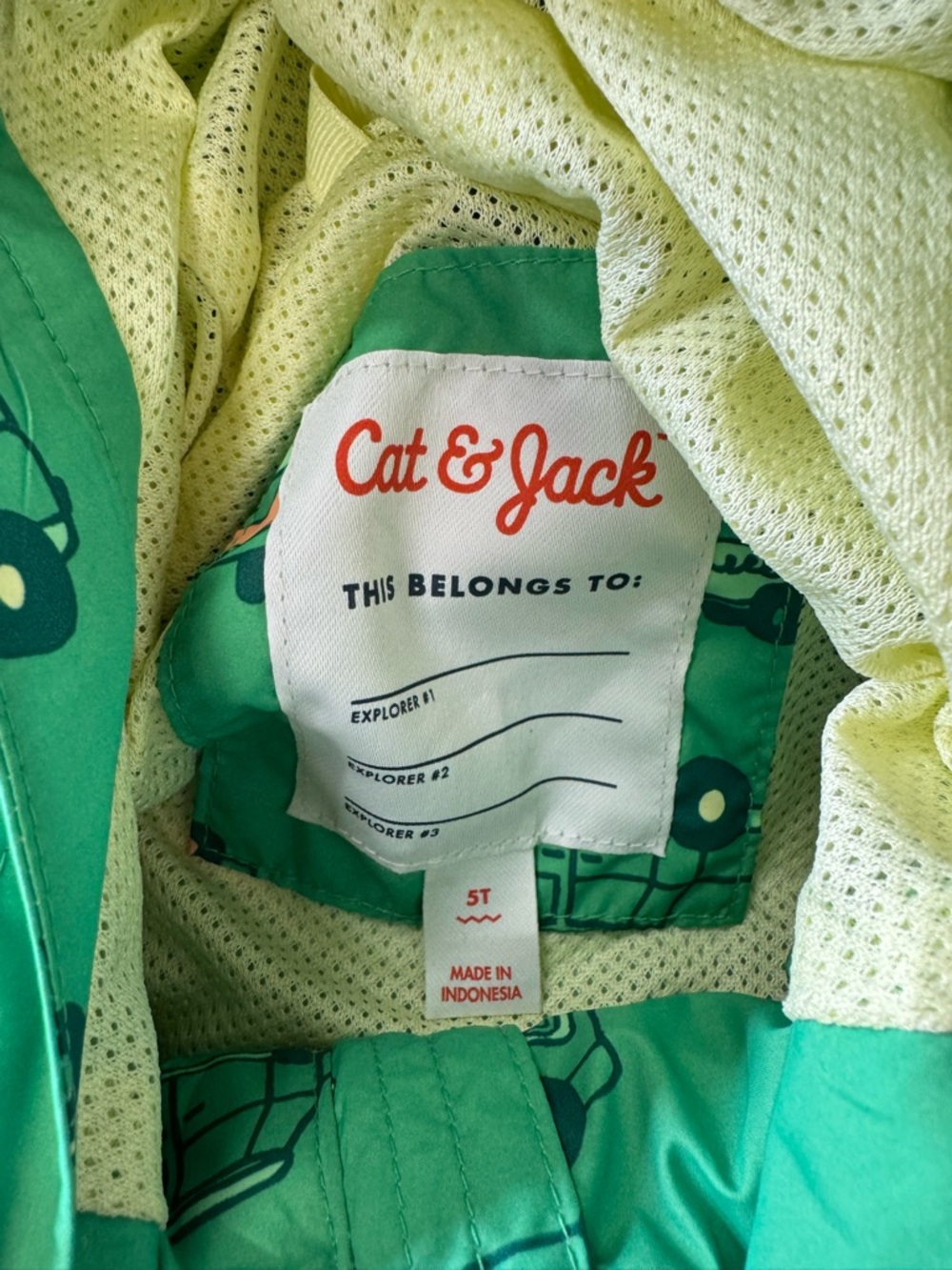 Cat & Jack rain jacket toddler size 5T - Picture 4 of 5